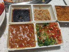 -佰烧海鲜烤肉火锅自助(泰华假日广场店)
