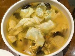 鸡汤馄饨-王家沙点心店(南京西路总店)