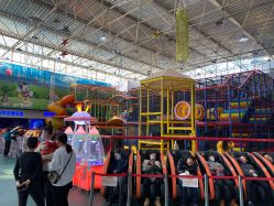 -爱丽丝奇幻乐园