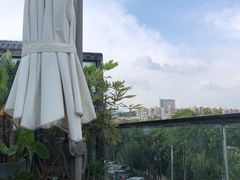 -酤居湖景音乐餐吧(安宁店)
