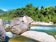 -海南热带雨林国家公园吊罗山景区