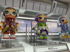 -泡泡玛特POPMART(上海环球港店)