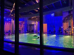-上海滴水湖皇冠假日酒店