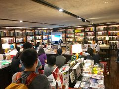 -诚品书店(敦南店)