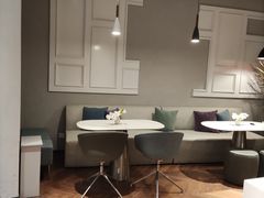 -潮一不贰·法式甜品·生日蛋糕·西式简餐(外滩店)