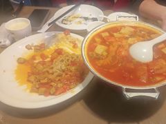 -东口码头·烧鸽子·鱼头泡饼·地方菜(金鹰悦城店)