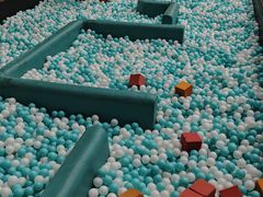 -极限PLAY运动娱乐新世界·团建派对表演休闲馆·室内高空游乐园