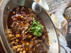 -大众跷脚牛肉馆·非遗传承单位(峨眉山店)