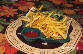 Secret-Seasoned Fries and Fried Chicken Strips