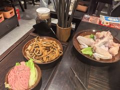 牛蛙-冯校长老火锅(广州正佳广场店)
