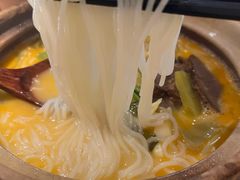 -醉辉皇上海之巅(上海中心大厦店)