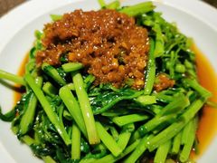 顺德捞通菜-汤城小厨•粤菜•靓汤(苏州街店)