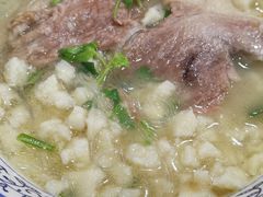 牛肉泡馍-一间楼牛羊肉泡馍馆(东一路店)