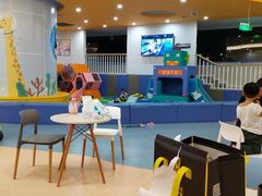 -戊辰亲子游泳俱乐部