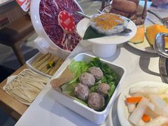 -左庭右院鲜牛肉火锅(环球港店)