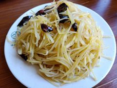酸辣土豆丝-清真永恒华威肉饼(潘家园店)