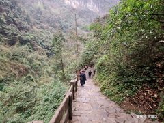 -龙水峡地缝景区
