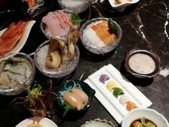 -半岛翡丽海鲜自助餐厅(观风亭店)