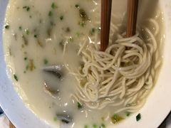 -漢舍中国菜馆(889广场店)