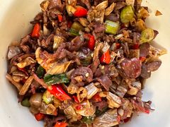 白辣椒炒鸡胗-新新湘菜馆(新中街二条店)