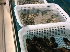 -张记老街里海鲜美食城(劈柴院店)