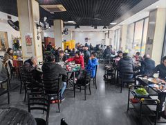 大堂-牛一煲美食(江高店)