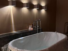 -快乐大桶水养生足浴SPA(前兴路店)