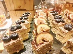 -筠咖啡西餐厅(上海国展宝龙丽筠酒店)