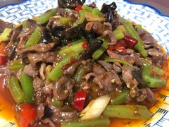 泡椒鸡杂-无味饭店(九眼桥商业文化广场店)