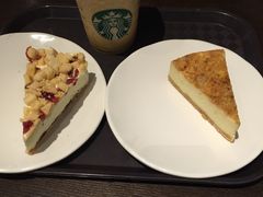 -星巴克臻选(南京金茂览秀城店)