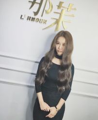 -变画·发型STUDIO