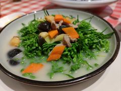 -龙桥私厨·姜花菊花过桥鱼·顺德菜(容桂店)