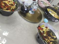 -天天向上素食餐厅(五台山店)