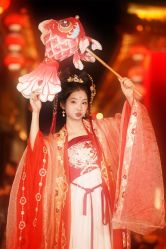 -支流映画摄影·汉服妆造跟拍(本宫来了银泰店)