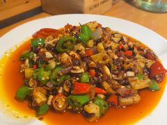 -大众跷脚牛肉馆·非遗传承单位(峨眉山店)