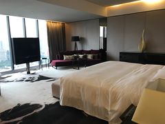 -广州天河希尔顿酒店