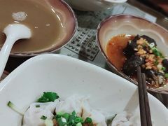 -双燕楼·手工馄饨·汤面小吃(世纪汇店)