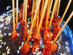 老弄堂放学串串-虾弄弄海派小龙虾·牛羊蝎子火锅
