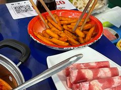 -马路边边串串香(苗栗路店)