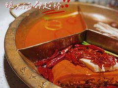 -叁口煮市井老火锅(春熙路店)
