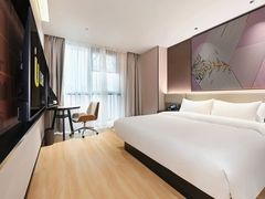 -IU酒店(北京通州环球度假区梨园地铁站店)