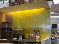 -麦当劳(深圳北站B2检票口楼上)