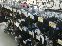 -迪卡侬(燕山店)