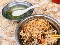 -灵山卢梅燕粉店