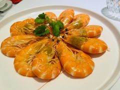 -醉辉皇上海之巅(上海中心大厦店)