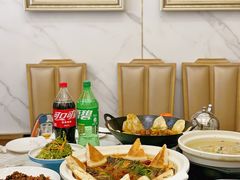 -百姓食府(秦虹路店)
