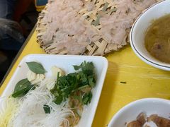 -官塘陈记鱼生·潮汕砂锅粥·牛肉火锅(潮枫路总店)