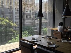 靠窗位-東舍食唐精品陕菜馆