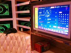 -乐唱氧吧量贩式KTV