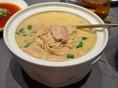 -锦府园(环球港店)
